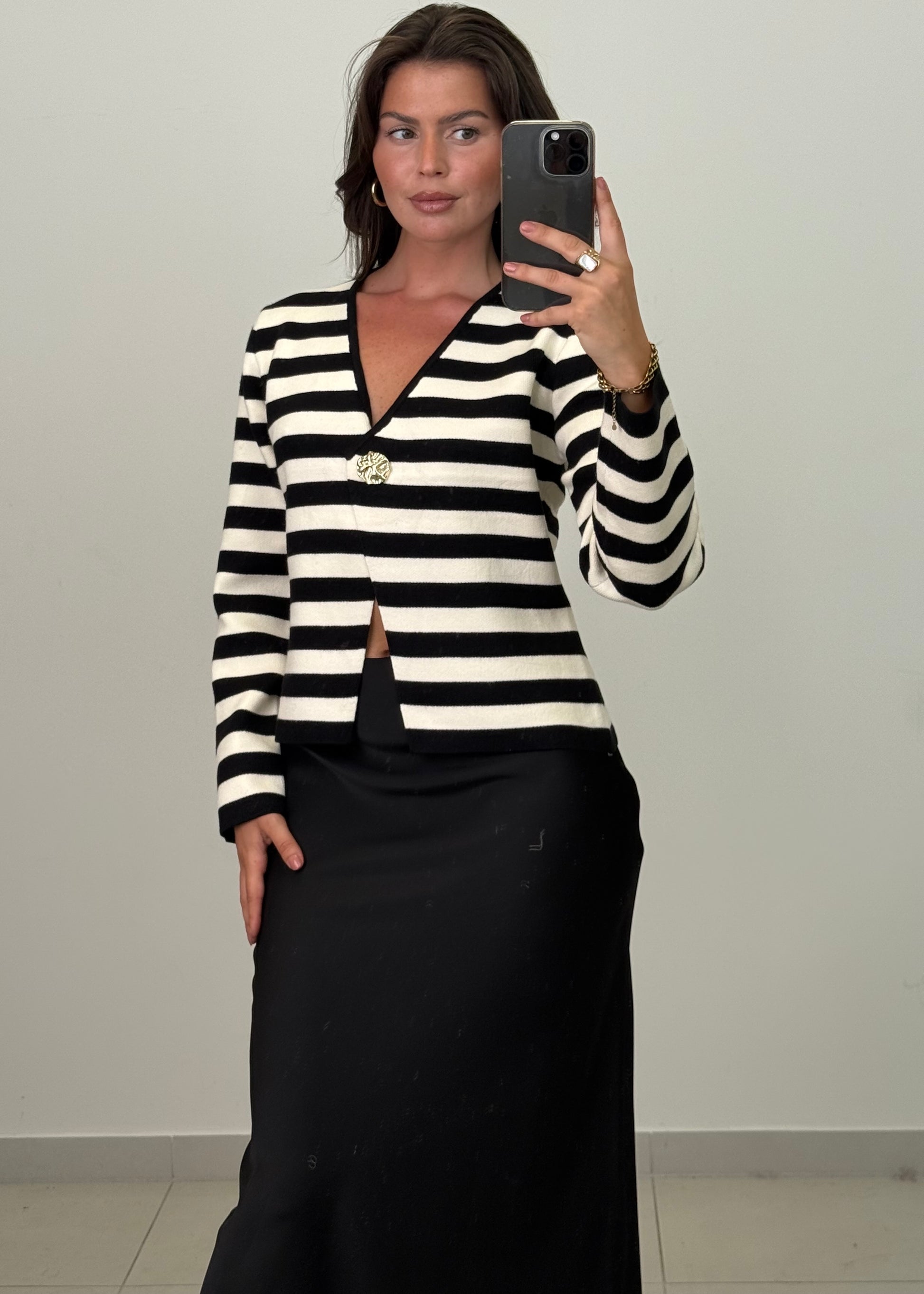 STRICKOBERTEIL SERAPHINA SCHWARZ – Miss Nova Damenmode