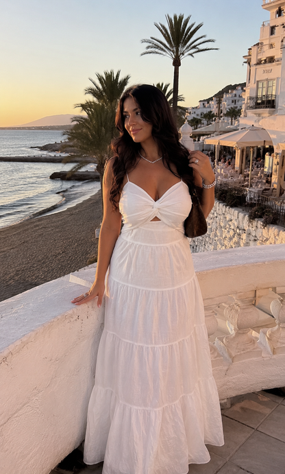 Baumwollkleid Nora Weiss Mit Twist-Detail Detailansicht – MissNova