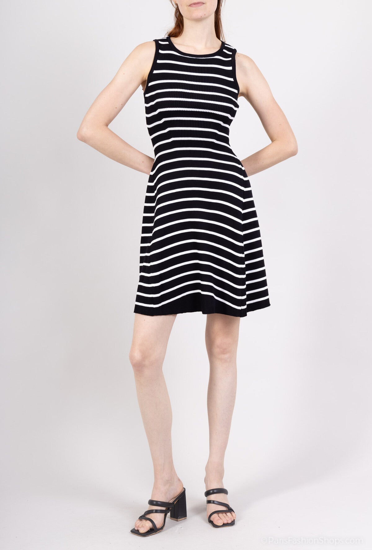 STRICKKLEID MONA STREIFEN SCHWARZ – Miss Nova Damenmode