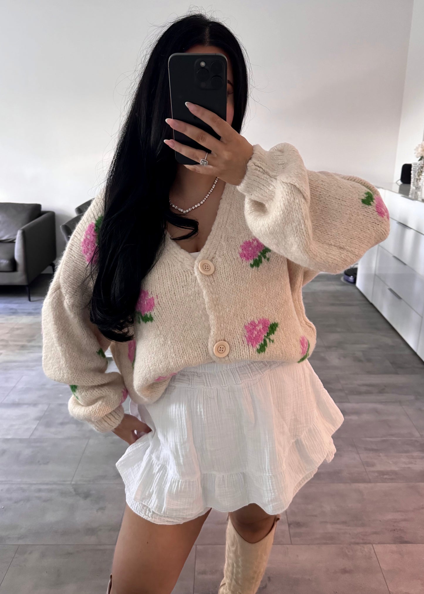 CARDIGAN ROSE BEIGE – Miss Nova Damenmode
