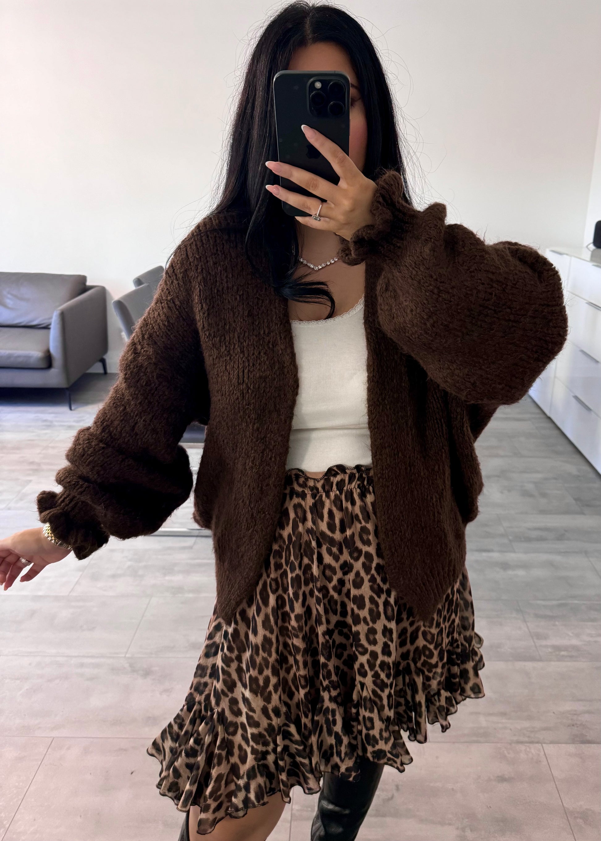 CARDIGAN LIV CHOCOLATE – Miss Nova Damenmode