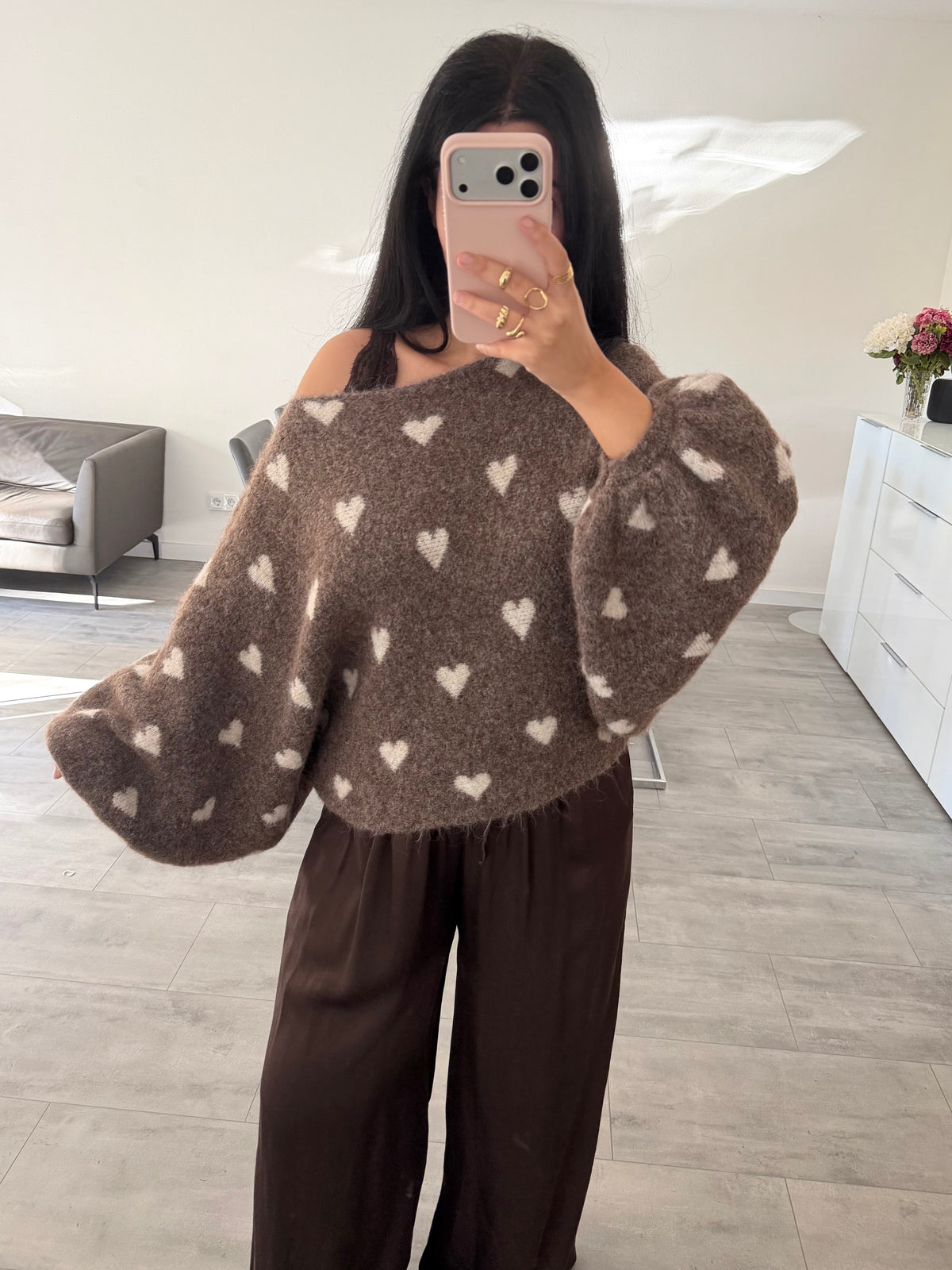 OVERSIZE PULLOVER RIANA MIT BALLONÄRMELN UND HERZEN