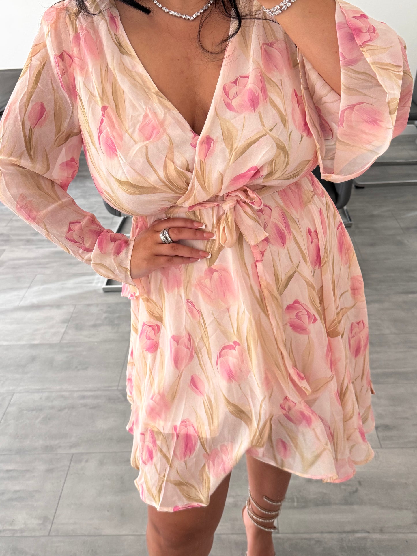 KLEID SOFIA TULPEN ROSA – Miss Nova Damenmode