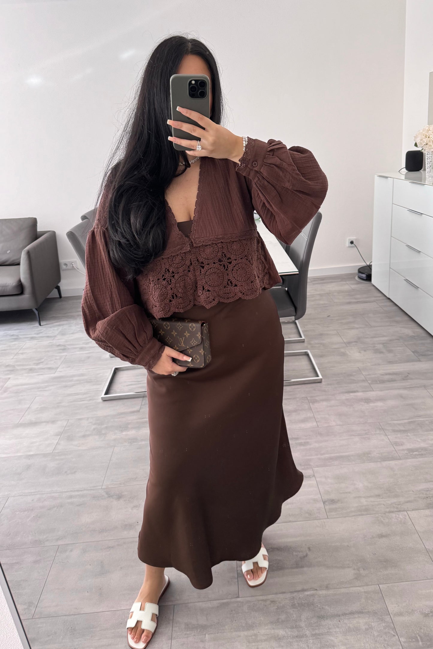 SATIN ROCK CHOCOLATE – Miss Nova Damenmode
