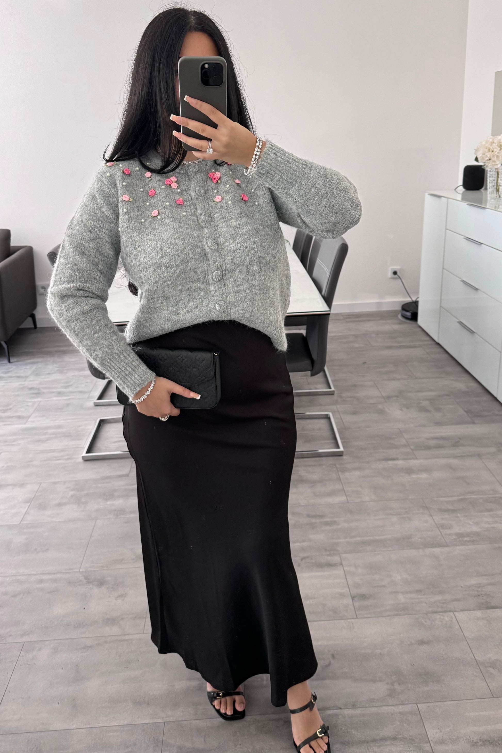 SATIN ROCK "RUBY" SCHWARZ – Damenmode bei Miss Nova