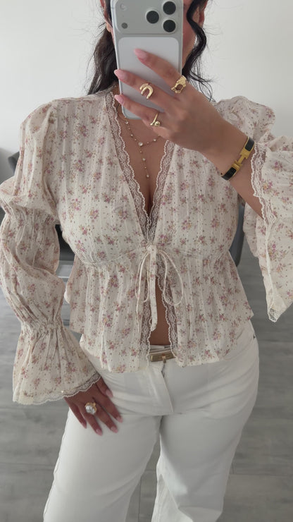 FLORALE BAUMWOLLBLUSE ELEONORA MIT SPITZE